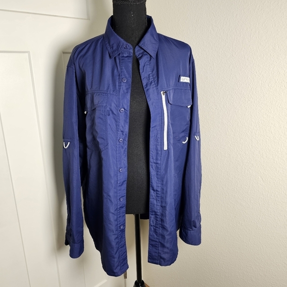 Realtree Fishing Shirt Blue Pockets Size Med - Picture 7 of 8